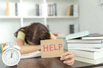 为什么京东、途虎上的轮胎比实体店便宜那么多-